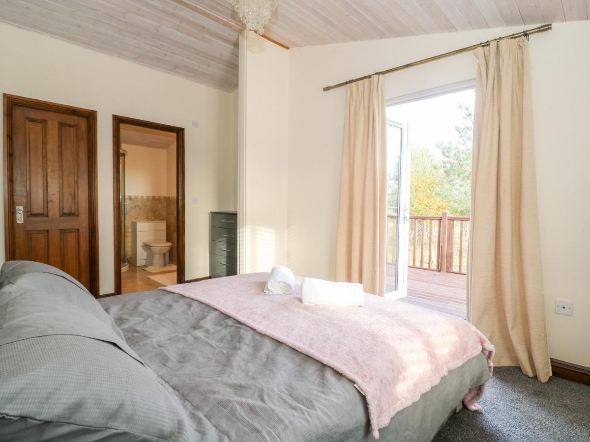 Oakwood Lodge York Eksteriør bilde