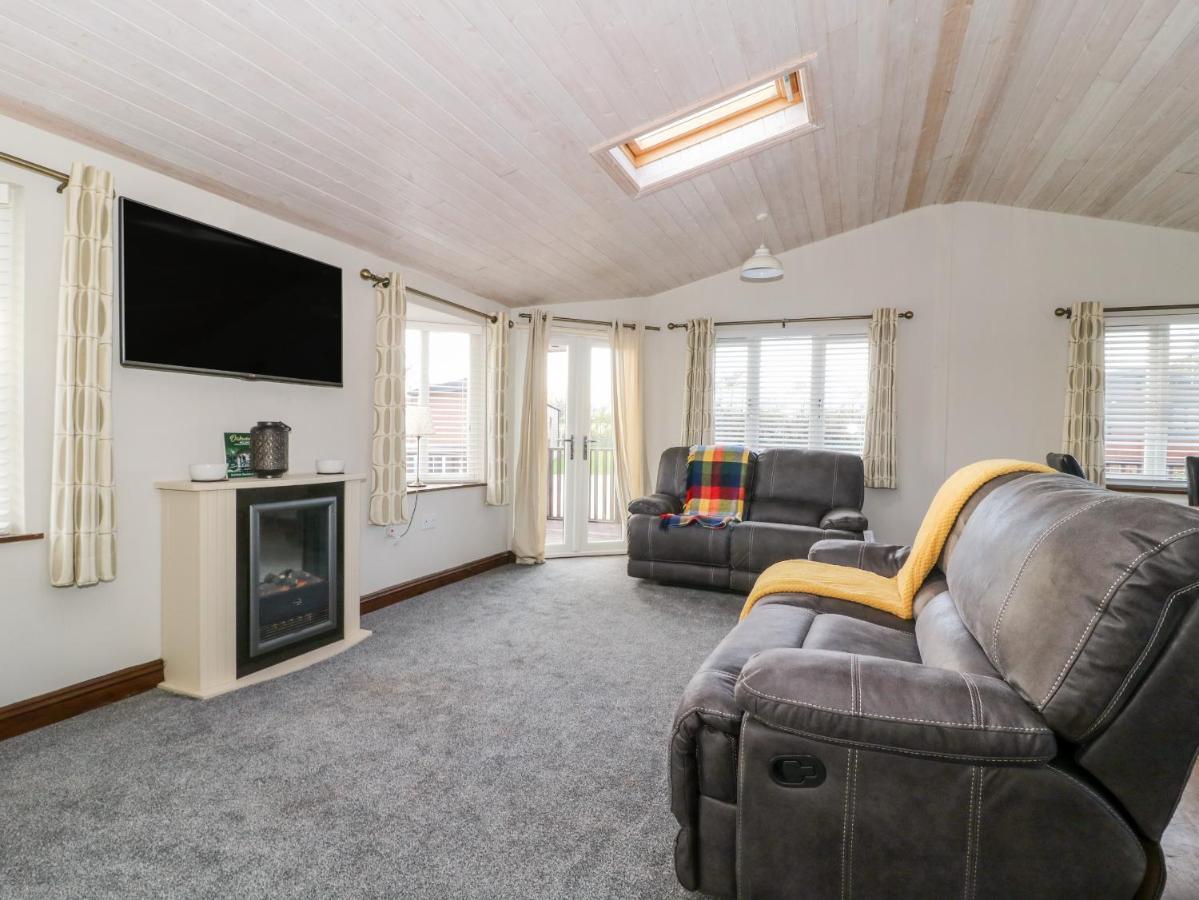 Oakwood Lodge York Eksteriør bilde