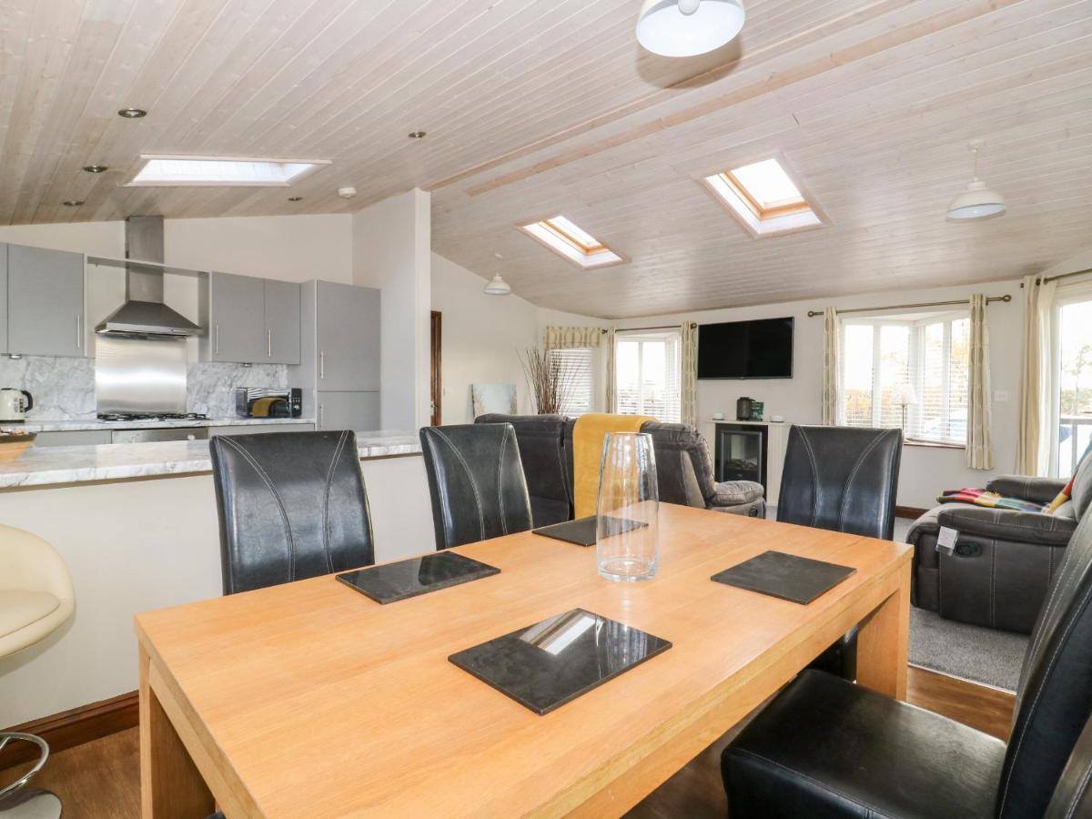 Oakwood Lodge York Eksteriør bilde